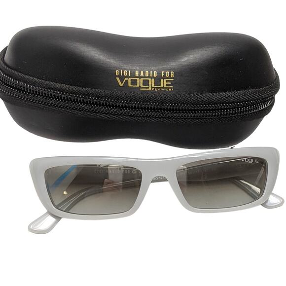 Vogue Gigi Hadid Italy Italian sunglasses gray rectangle square case y2k retro main image 9